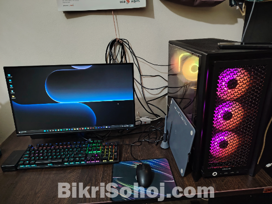 কন্ডিশন একদম ফ্রেশ মাত্র চার মাস ইউজ করা